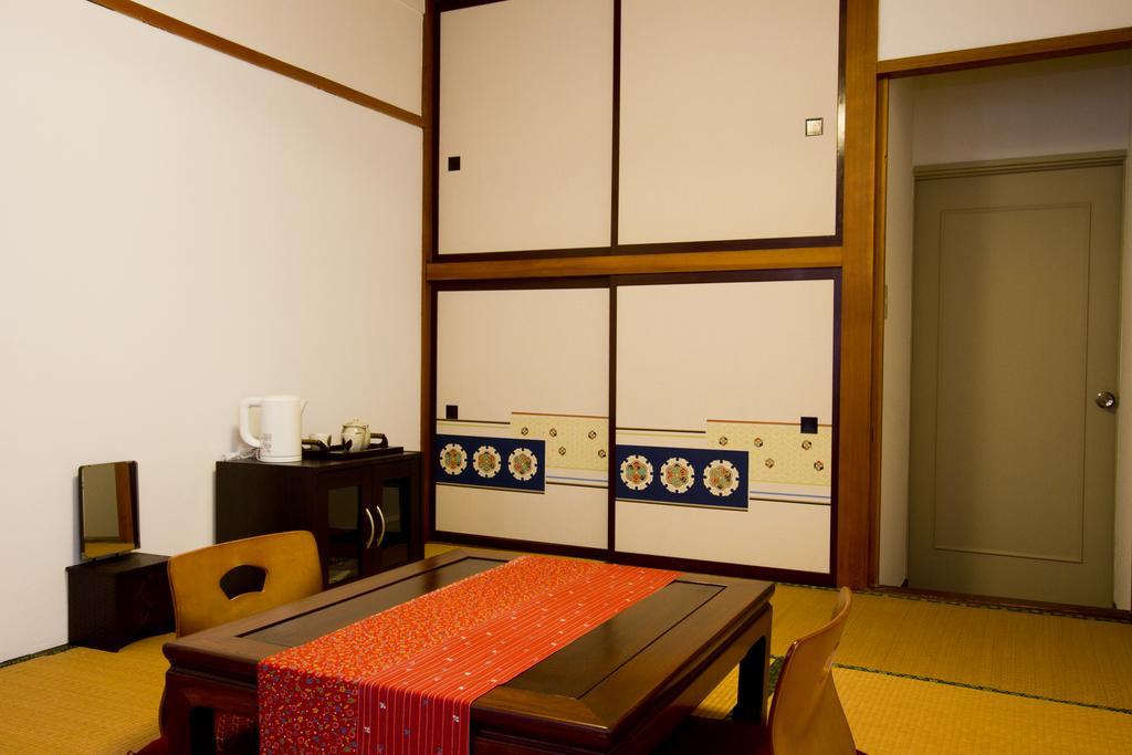 Guesthouse Fujinokura Kawaguchiko Ekimaeten Fujikawaguchiko Zewnętrze zdjęcie